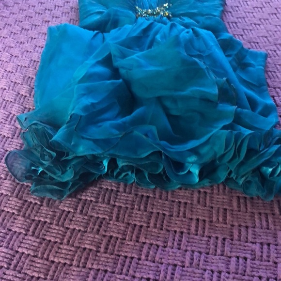 Strapless gown - Picture 3 of 5